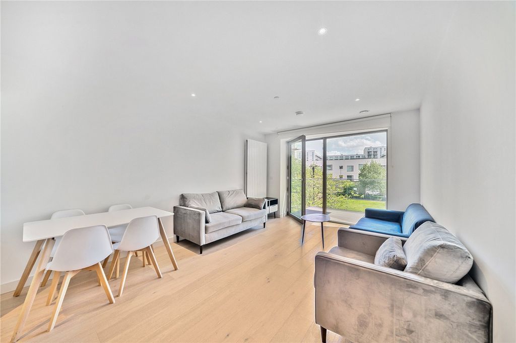 Property photo 1 of 29 Picture No. 34