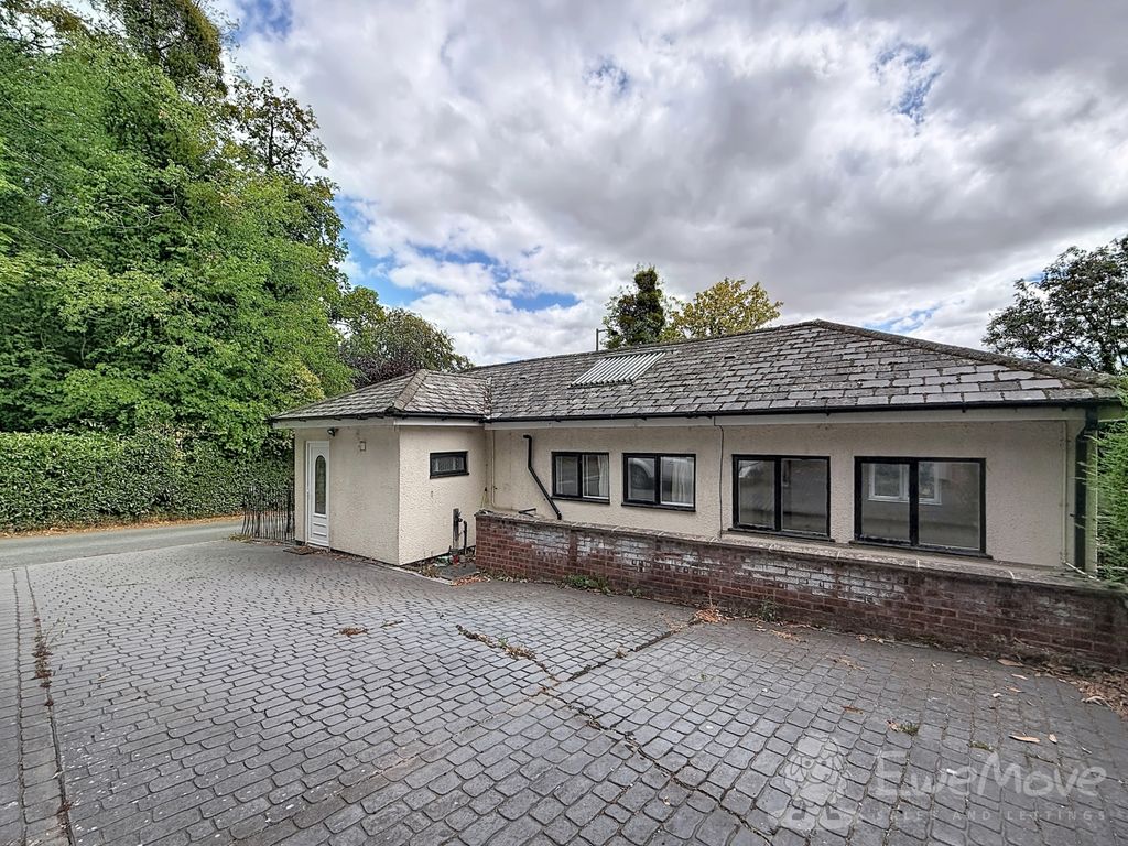 Property photo 3 of 20 Drive And Entrance To Moden Lodge