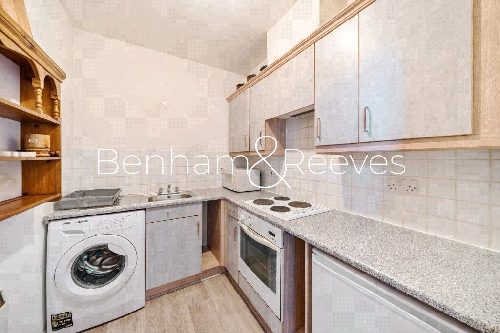 Property photo 3 of 6 Picture No. 06