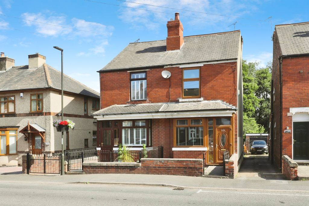 Property photo 1 of 17