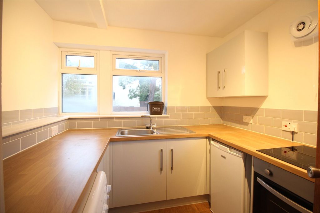 Property photo 2 of 6 Picture No. 04