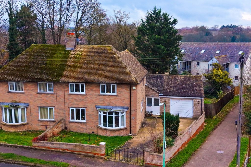 Property photo 1 of 22