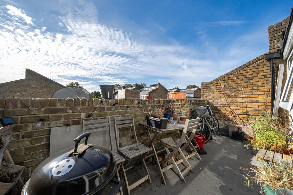 Property photo 1 of 18 1513468-5-1A05c63...