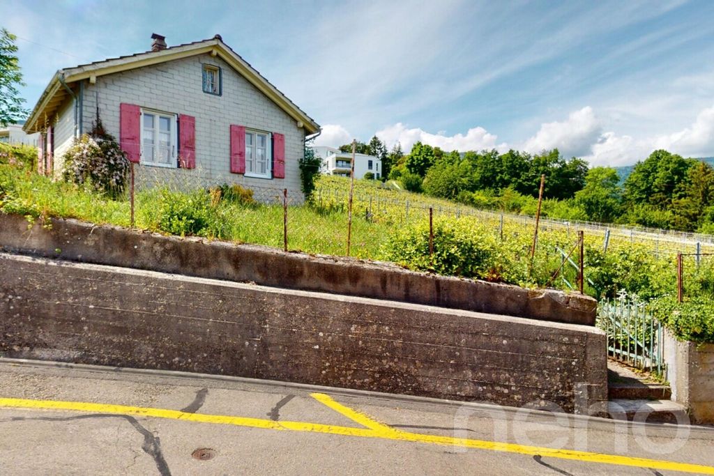 Property photo 2 of 13