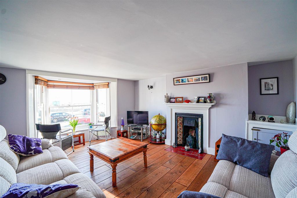 Property photo 2 of 28 Dsc01219.Jpg