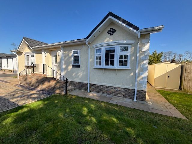 Property photo 3 of 14