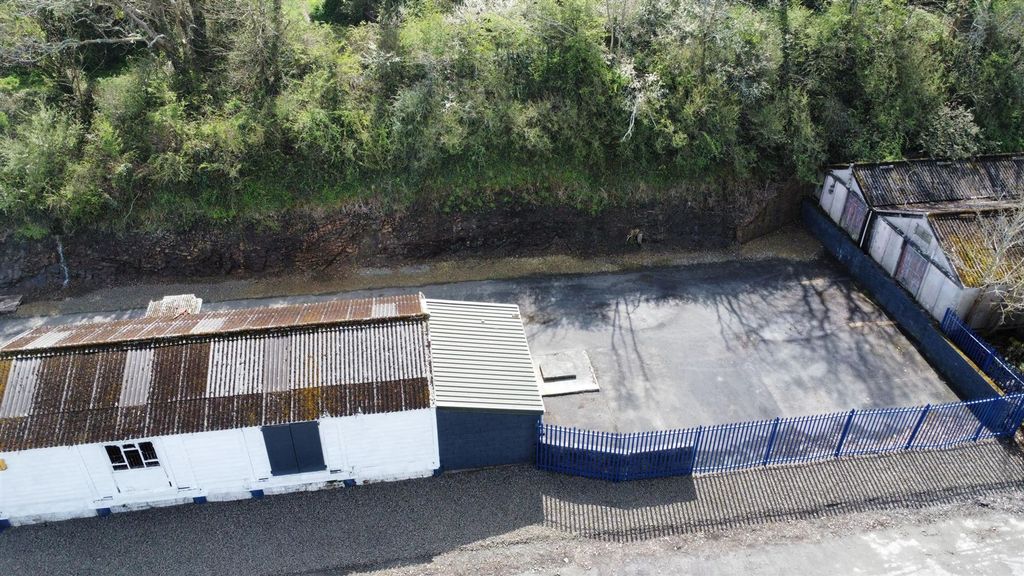 Property photo 2 of 12 10.Jpg