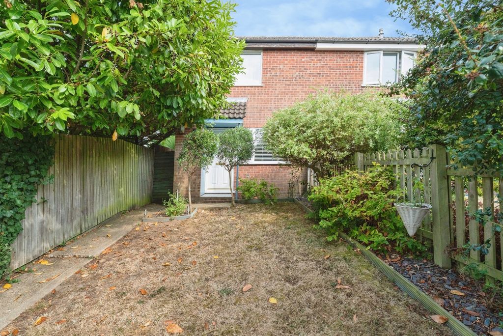 Property photo 1 of 16 Pbox-Img.Jpg
