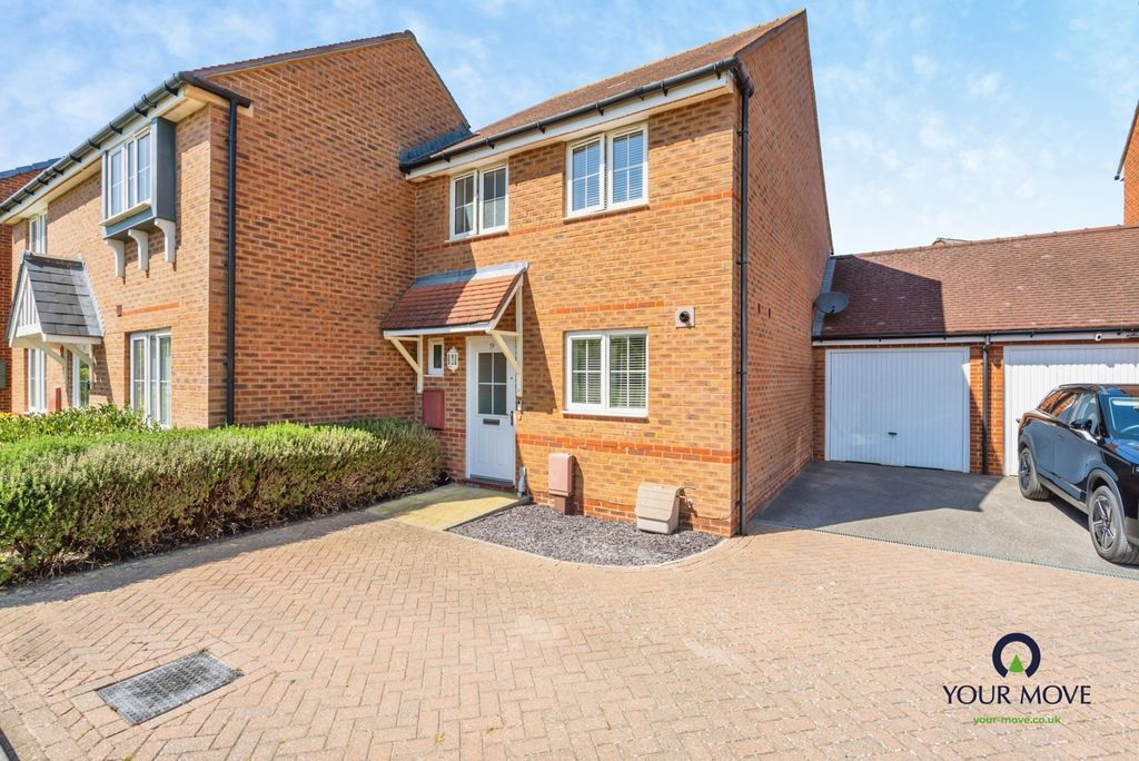 Property photo 1 of 16 Pbox-Img.Jpg