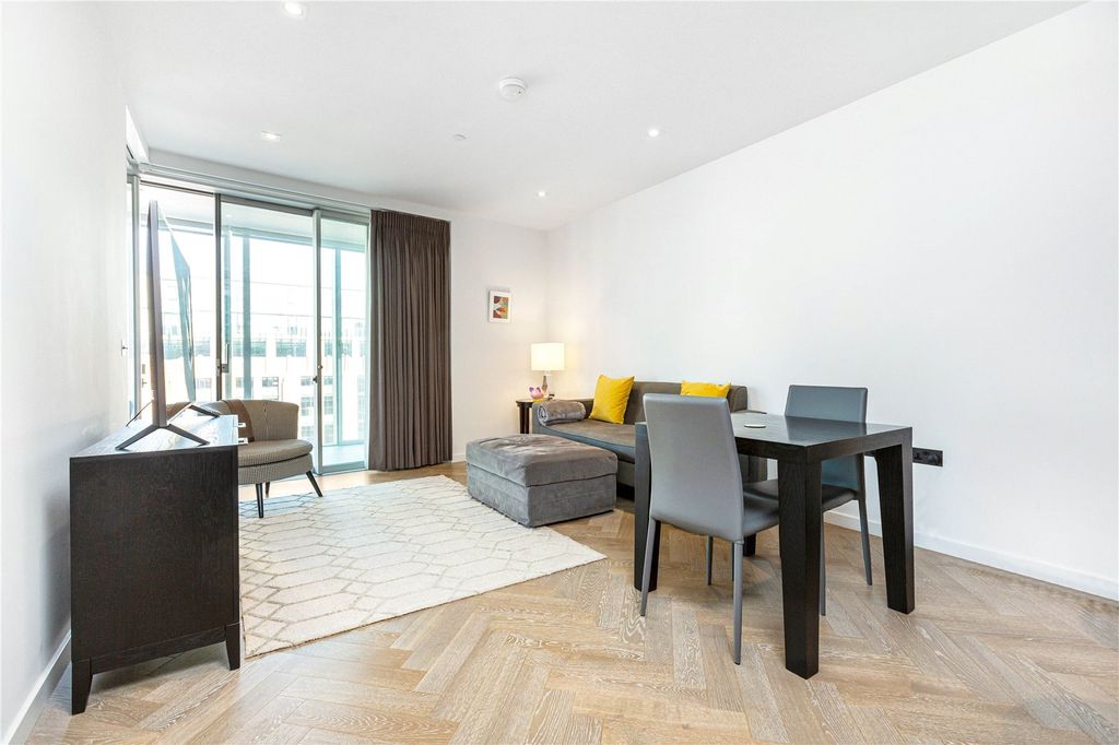 Property photo 3 of 20 Picture No. 25