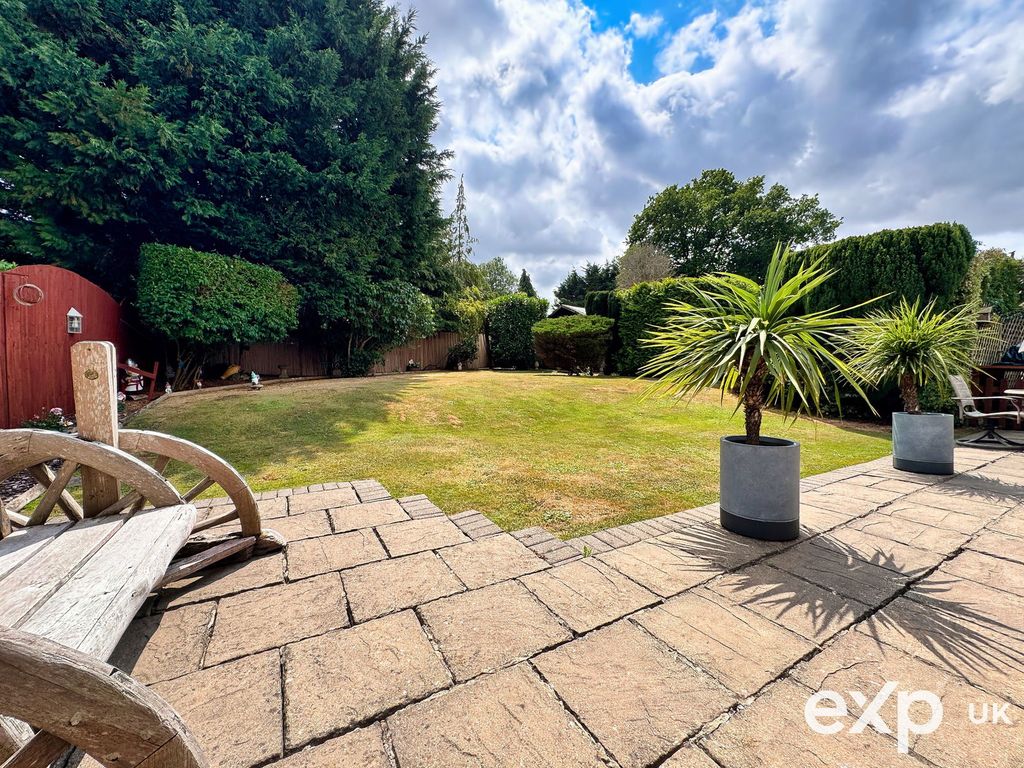 Property photo 2 of 19