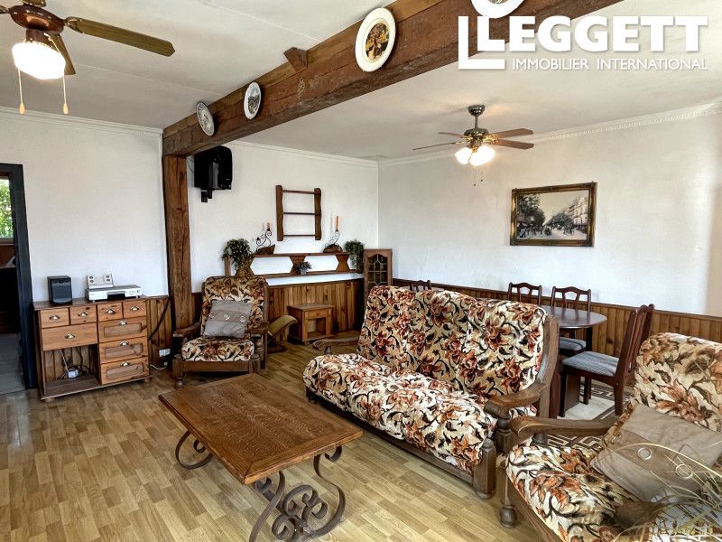 Property photo 3 of 10