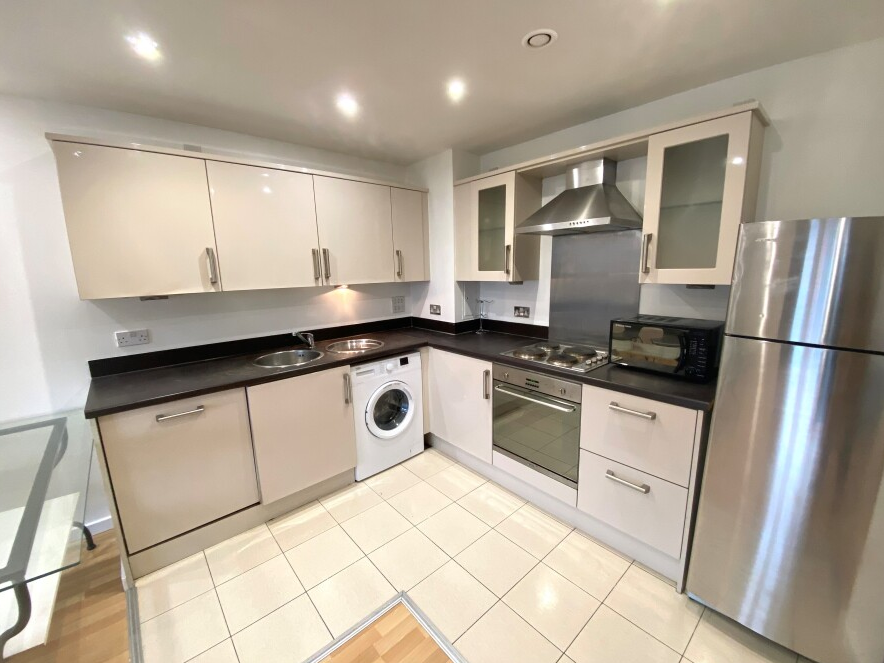 Property photo 2 of 6