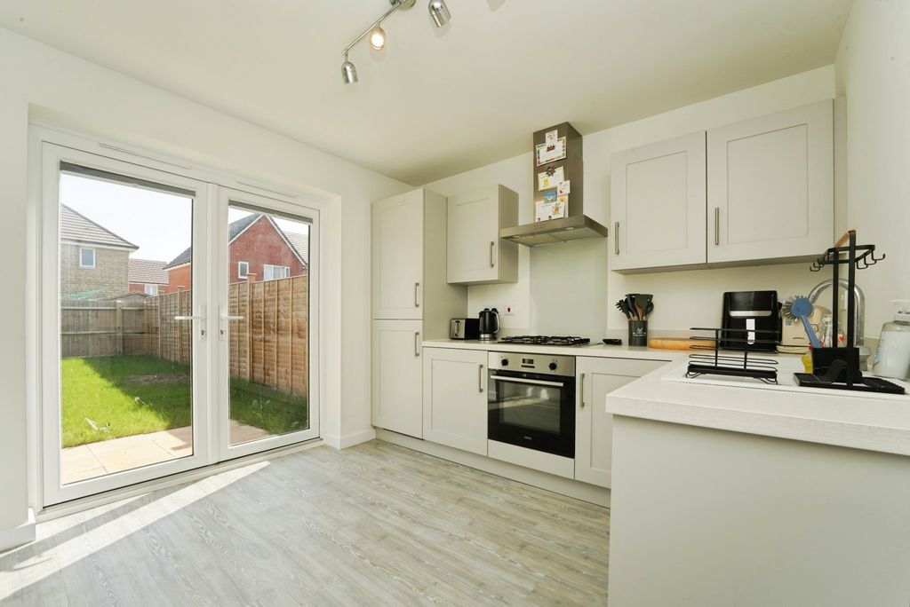 Property photo 2 of 13 Pbox-Img.Jpg