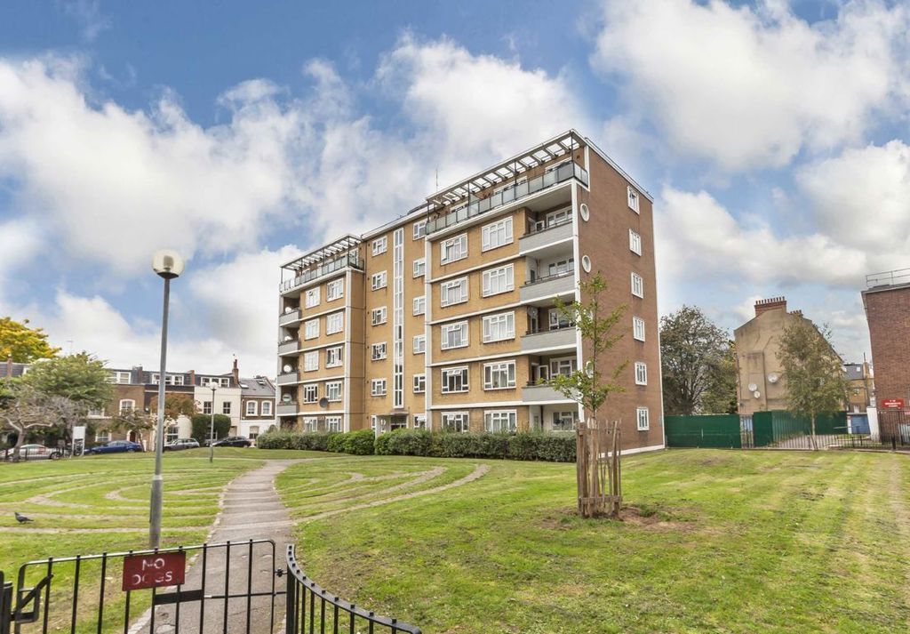 Property photo 1 of 7