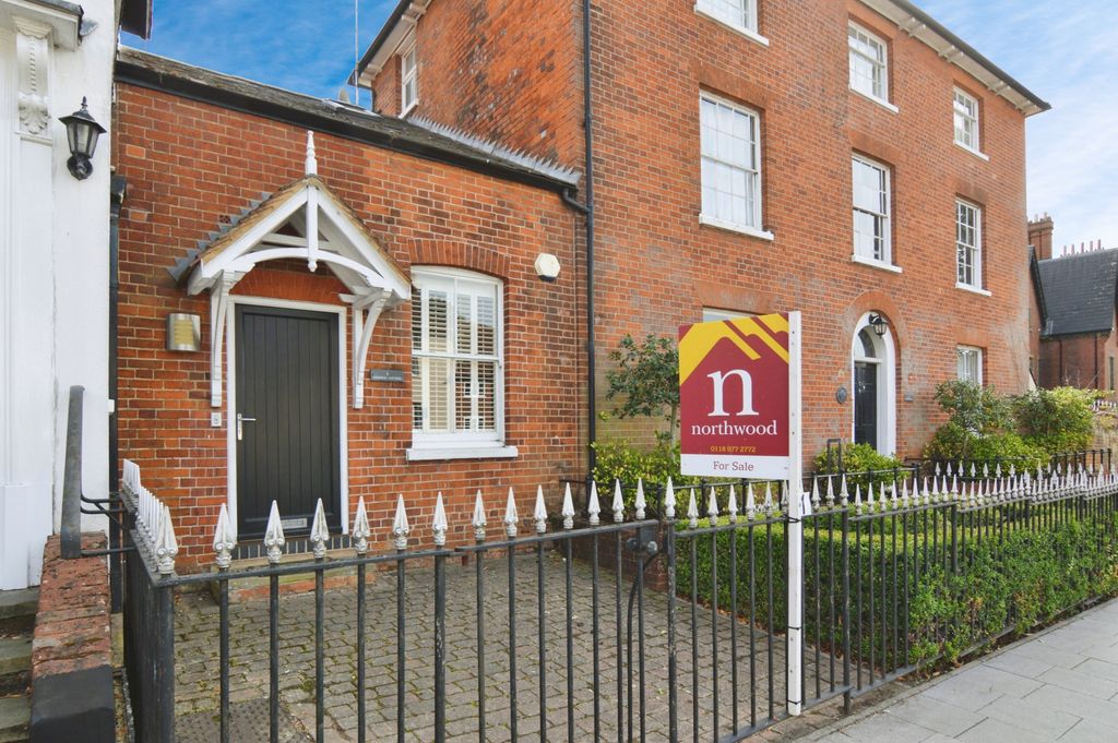 Property photo 1 of 9