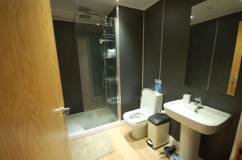 Property photo 3 of 4 Photo 4