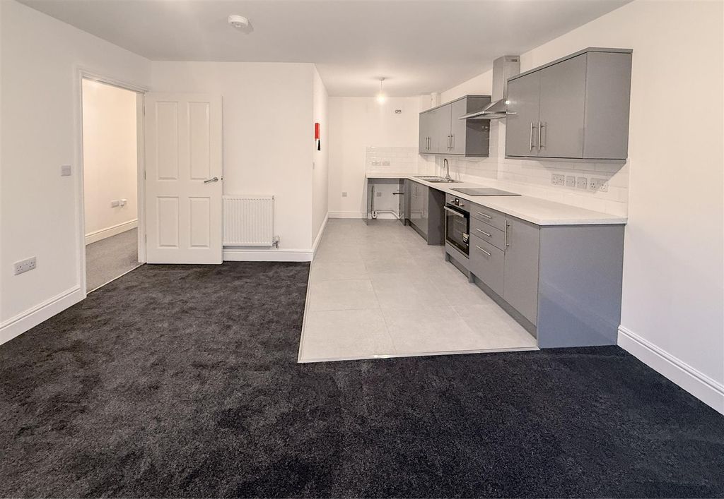 Property photo 1 of 17 4-Img_7812.Jpg