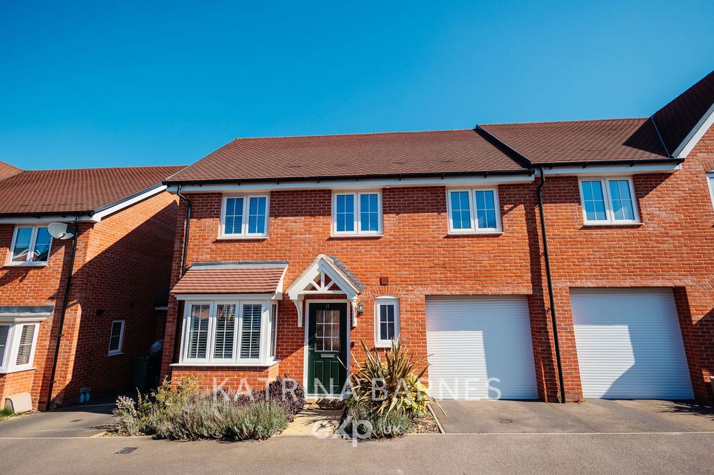 Property photo 1 of 29