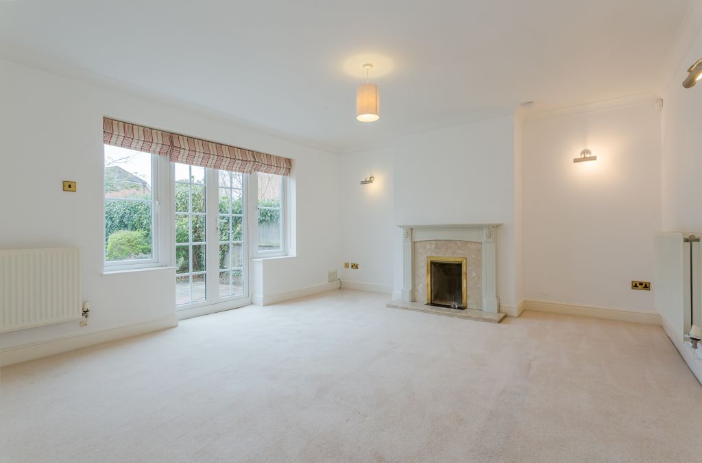 Property photo 3 of 14 Photo 10