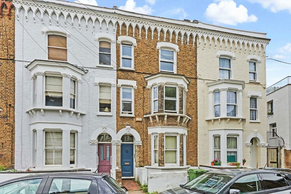 Property photo 1 of 6