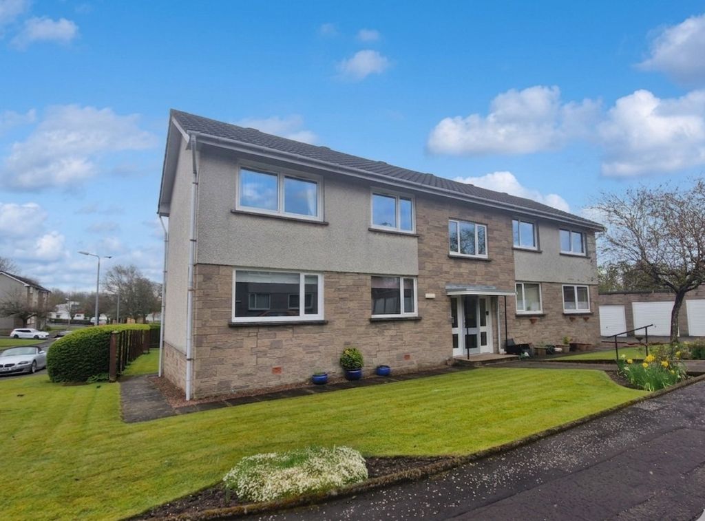 Property photo 1 of 9 External