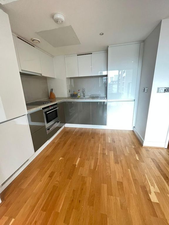 Property photo 2 of 9 Photo 2