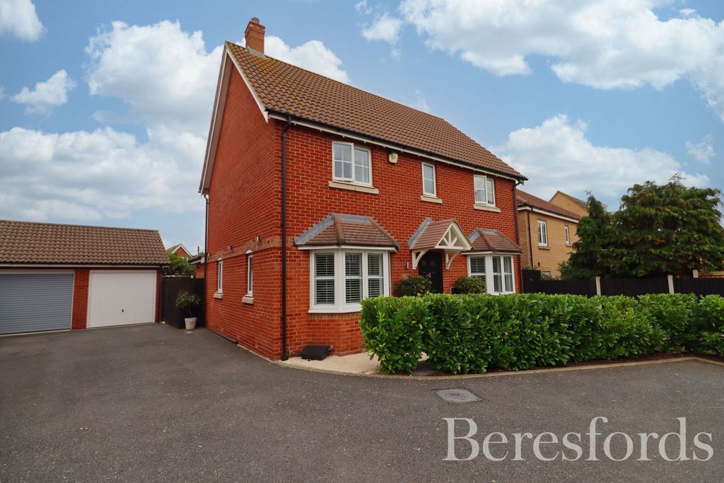 Property photo 1 of 23 Front