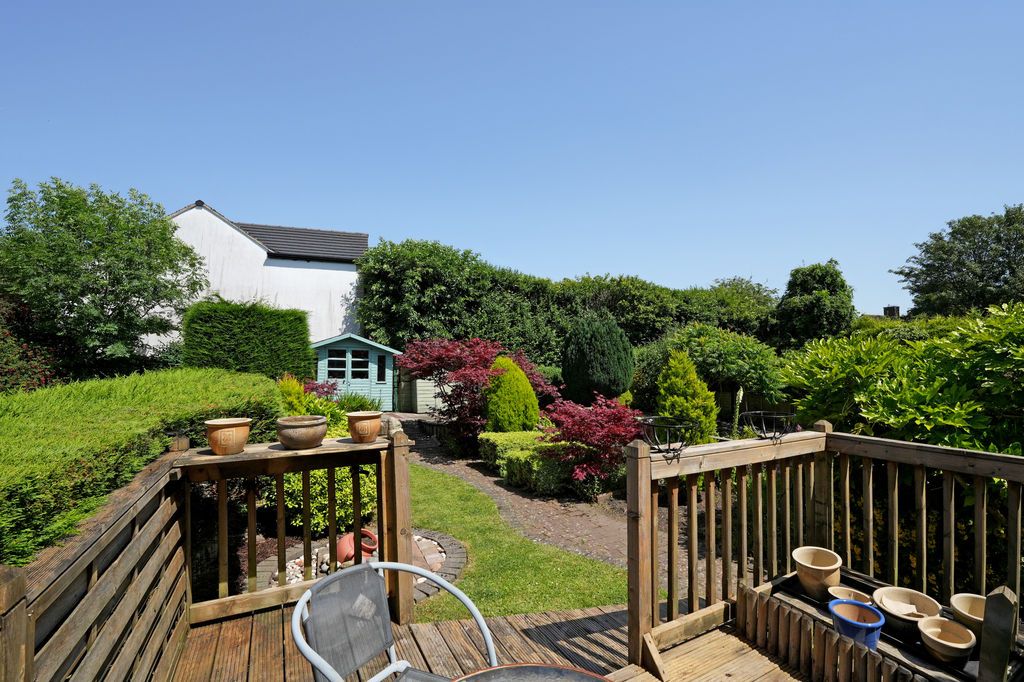 Property photo 3 of 27 Rear Garden