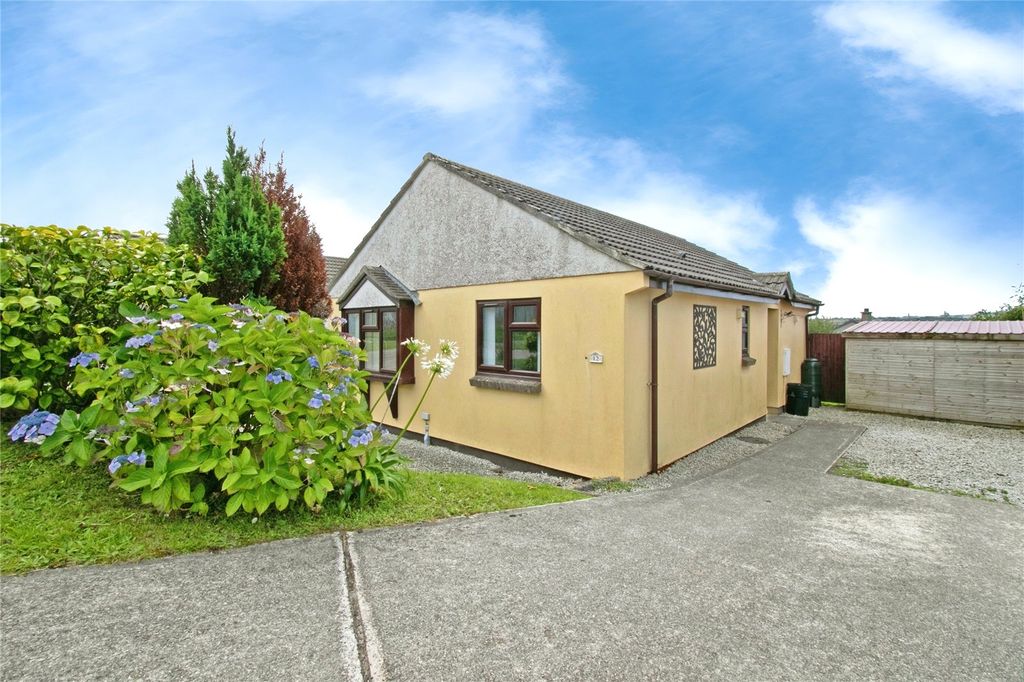 Property photo 1 of 11 Picture No. 02