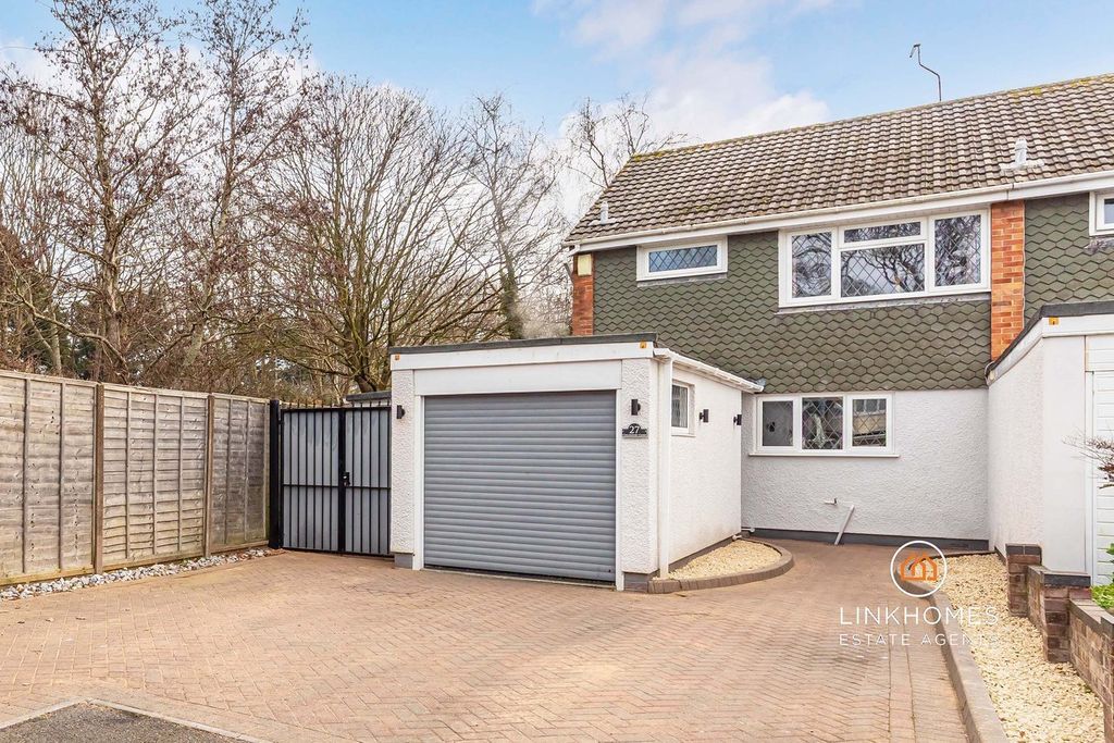 Property photo 1 of 29