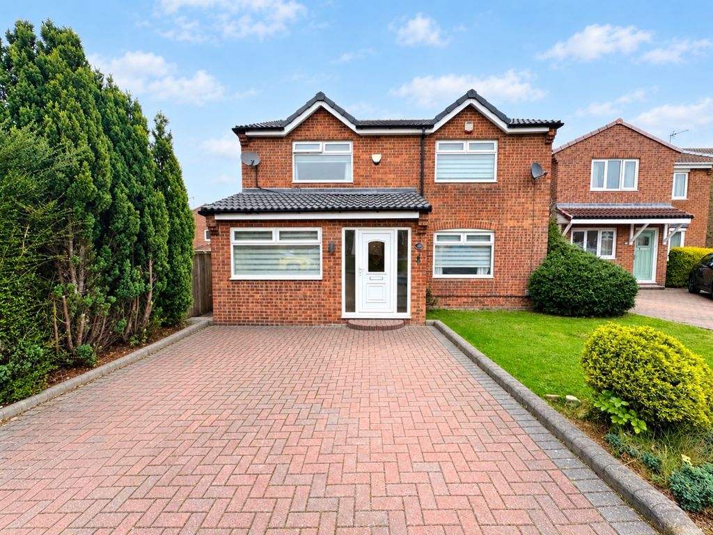 Property photo 1 of 31 5Fb621DC-Bf5F-4657-Bd1D-9912A5DAB393