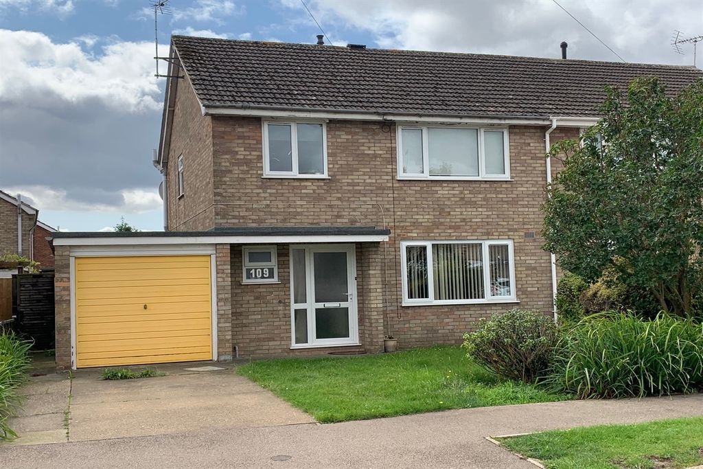 Property photo 1 of 9 (Main)