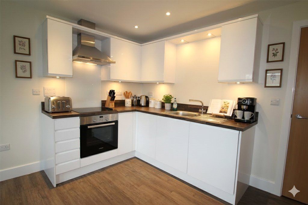 Property photo 3 of 9 Picture No. 34