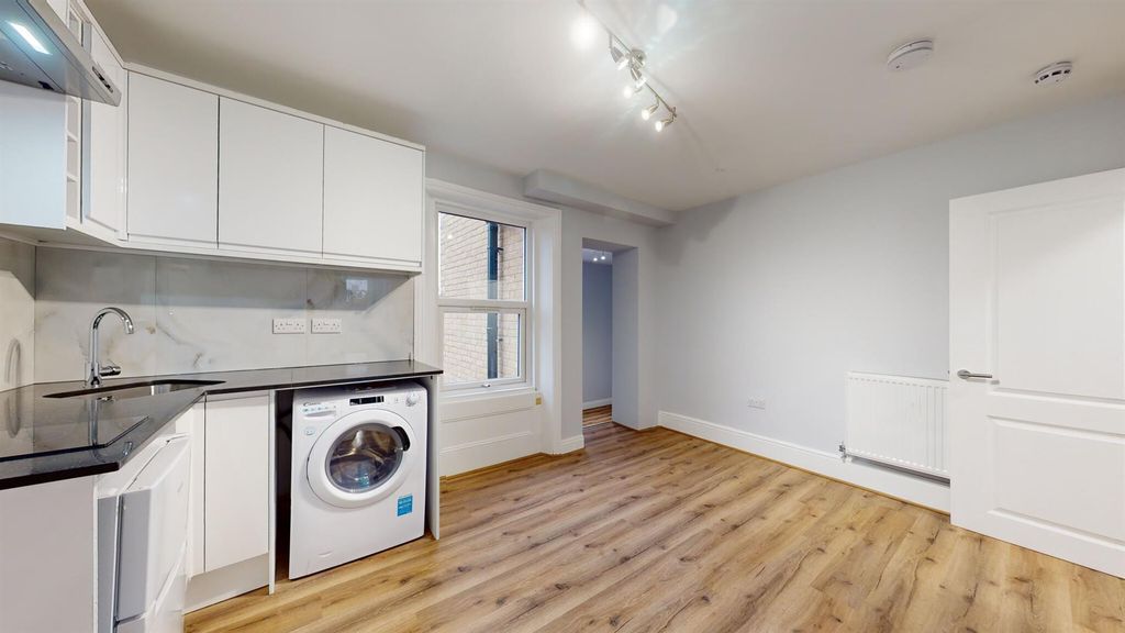 Property photo 3 of 11 65307Ec74Fe76A8Fda2638ce_d6Ed52cc98d587Ff2129Ea6d2