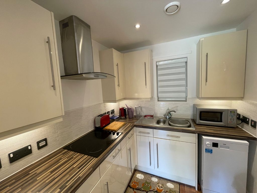 Property photo 3 of 10 Picture No. 09