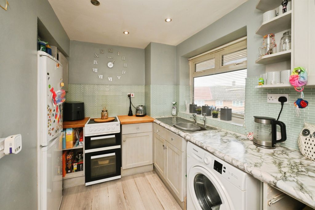 Property photo 2 of 15