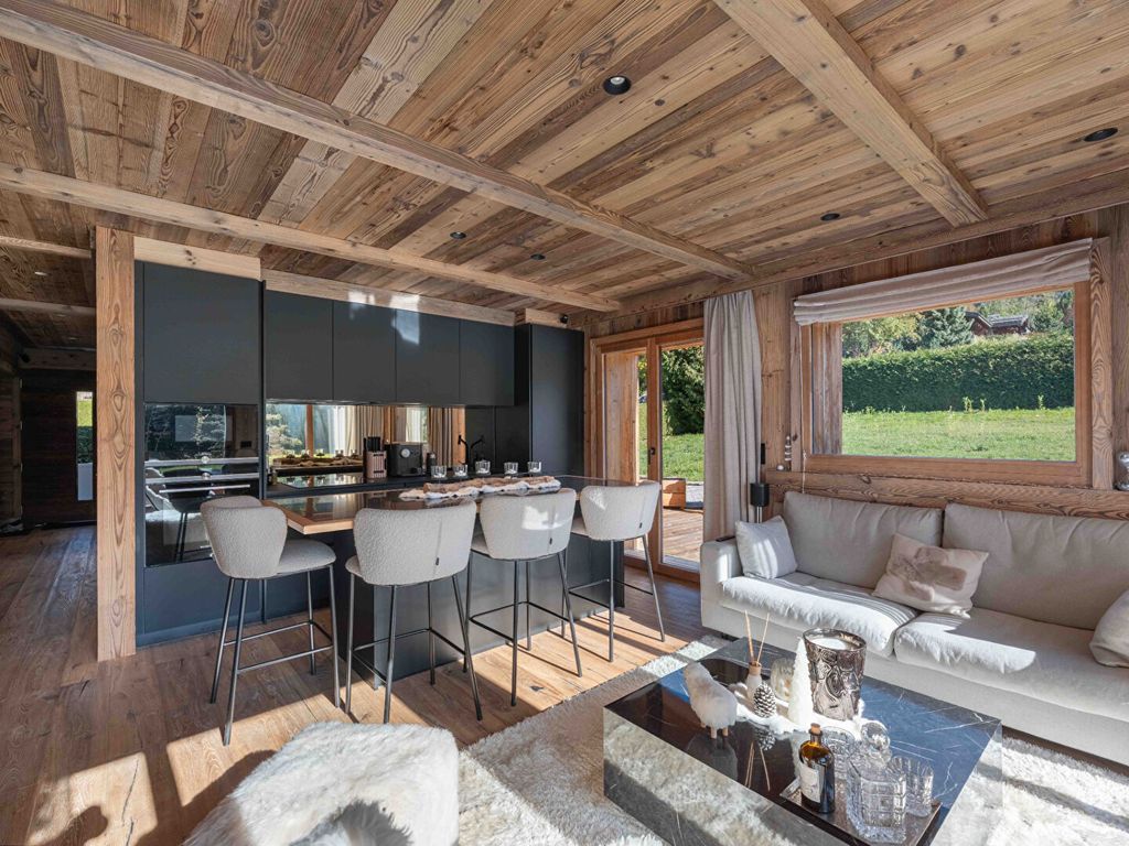 Property photo 1 of 12 Megeve Apartment For