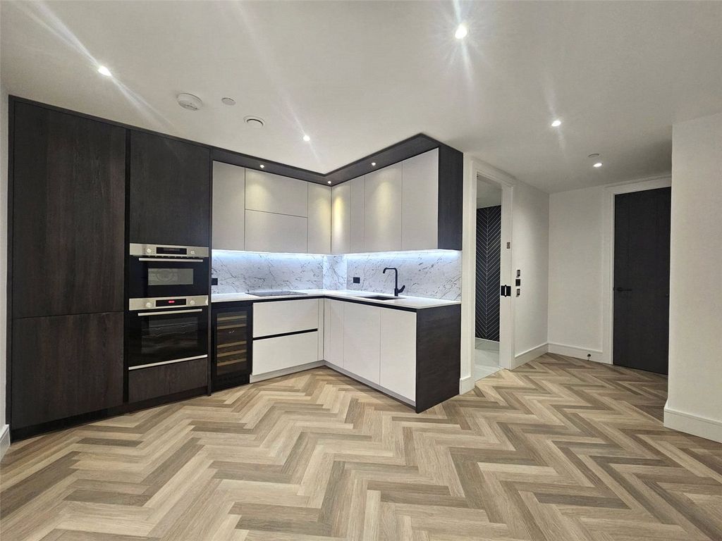 Property photo 1 of 5 Picture No. 09