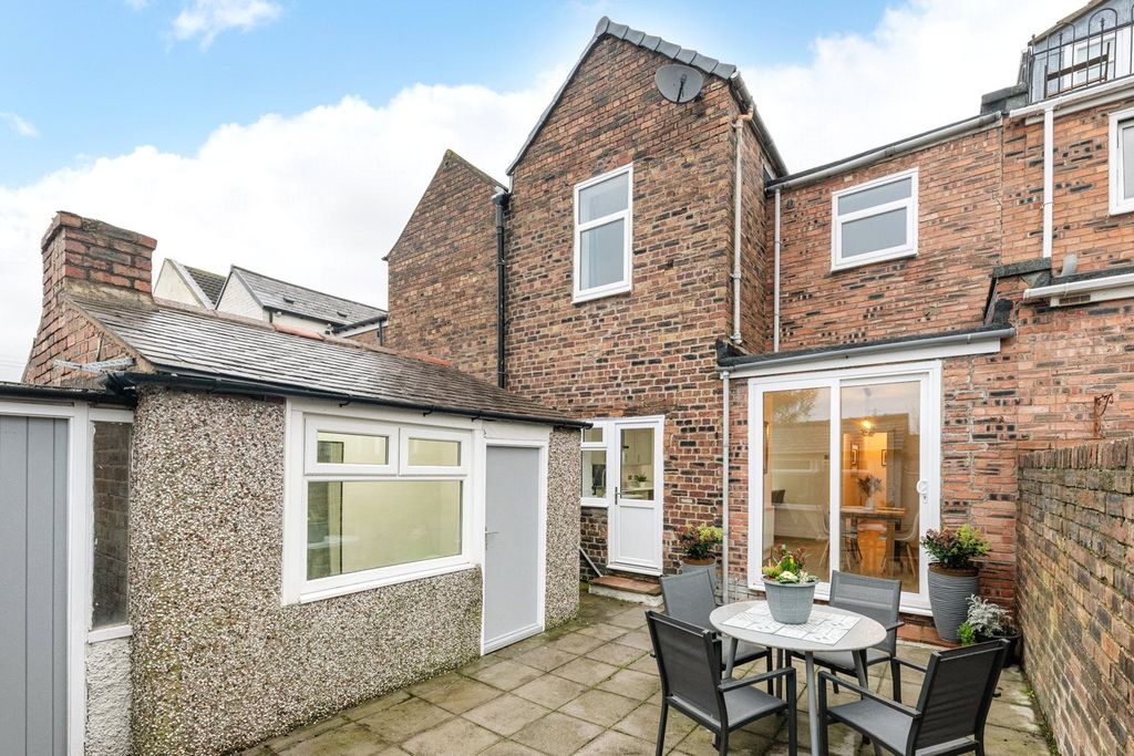 Property photo 1 of 15 Picture No. 17