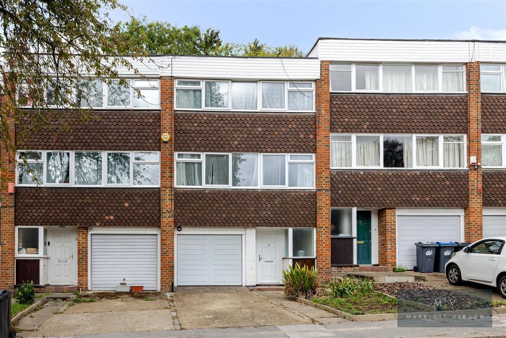Property photo 1 of 17 1N2A3099.Jpg