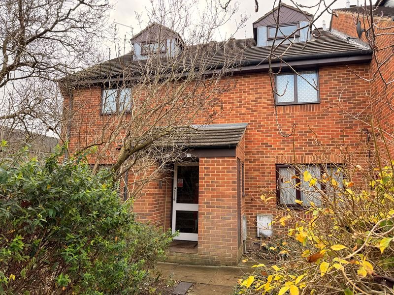 Property photo 1 of 9 Photo 12