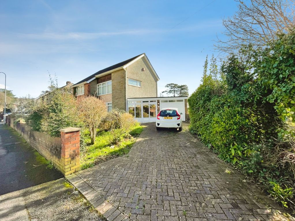 Property photo 1 of 22