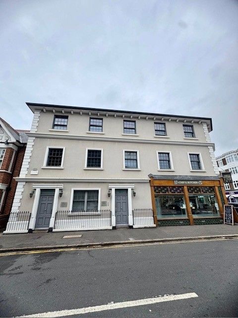 Property photo 1 of 6