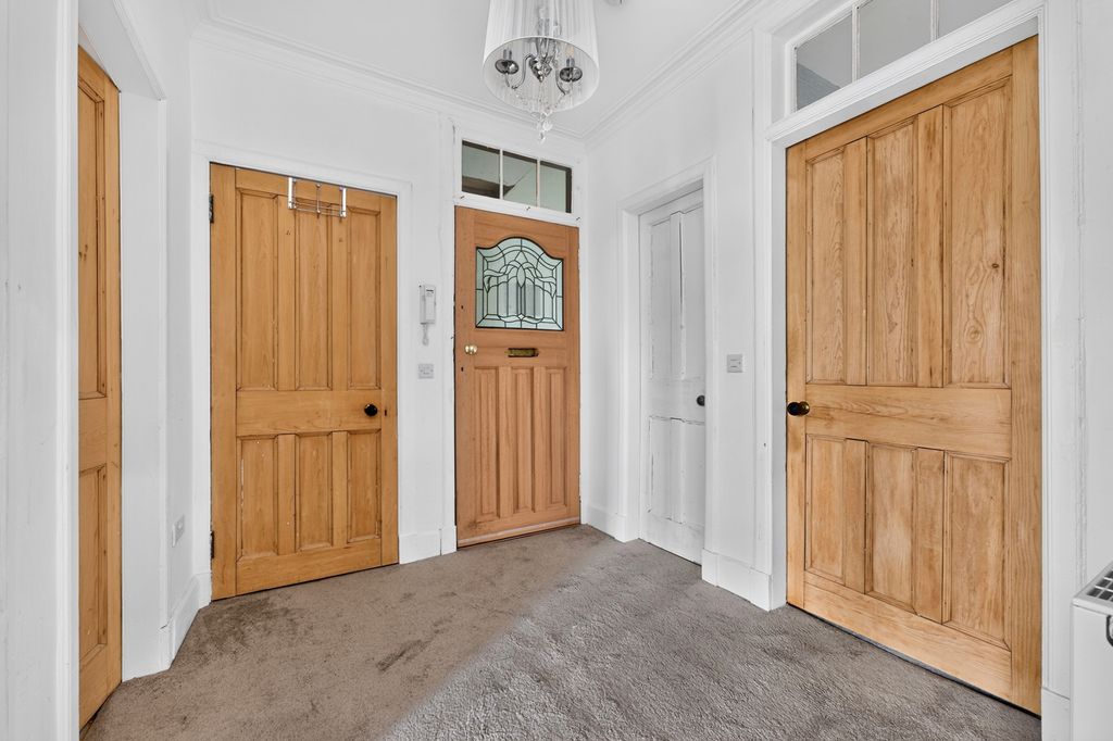 Property photo 2 of 14 Pbox-Img.Jpg