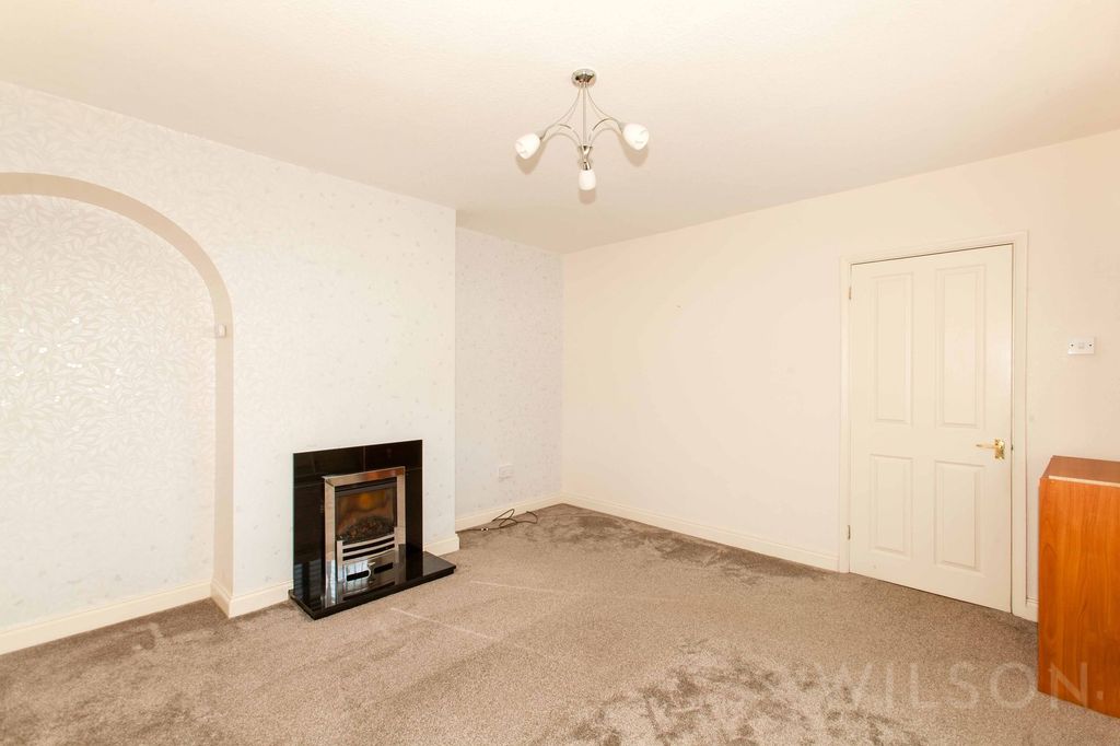 Property photo 3 of 22