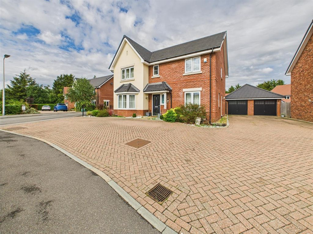 Property photo 1 of 16 Cam05510G0-Pr0045-Still016.Jpg