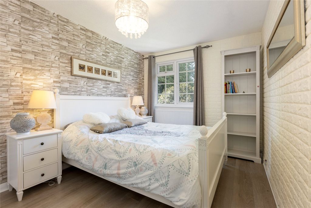 Property photo 3 of 9 Picture No. 02