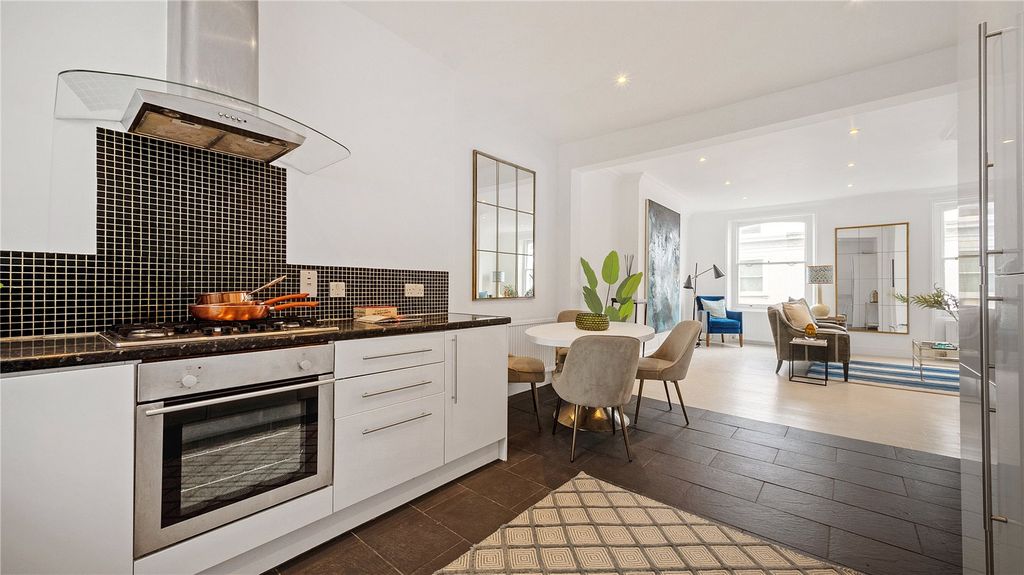 Property photo 3 of 14 Picture No. 04