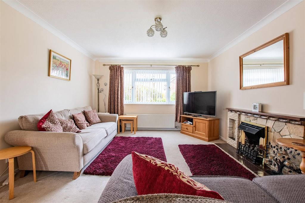 Property photo 2 of 20 Dsc_4282-Hdr.Jpg